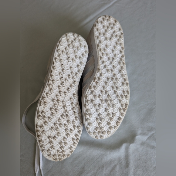 Adidas Gazelle Women's Spikeless Golf Shoes - Picture 16 of 16